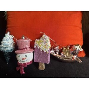 Set of‎ 4 Glitter Assortment Christmas Ornaments  Seal Snowman Ice Cream 5"